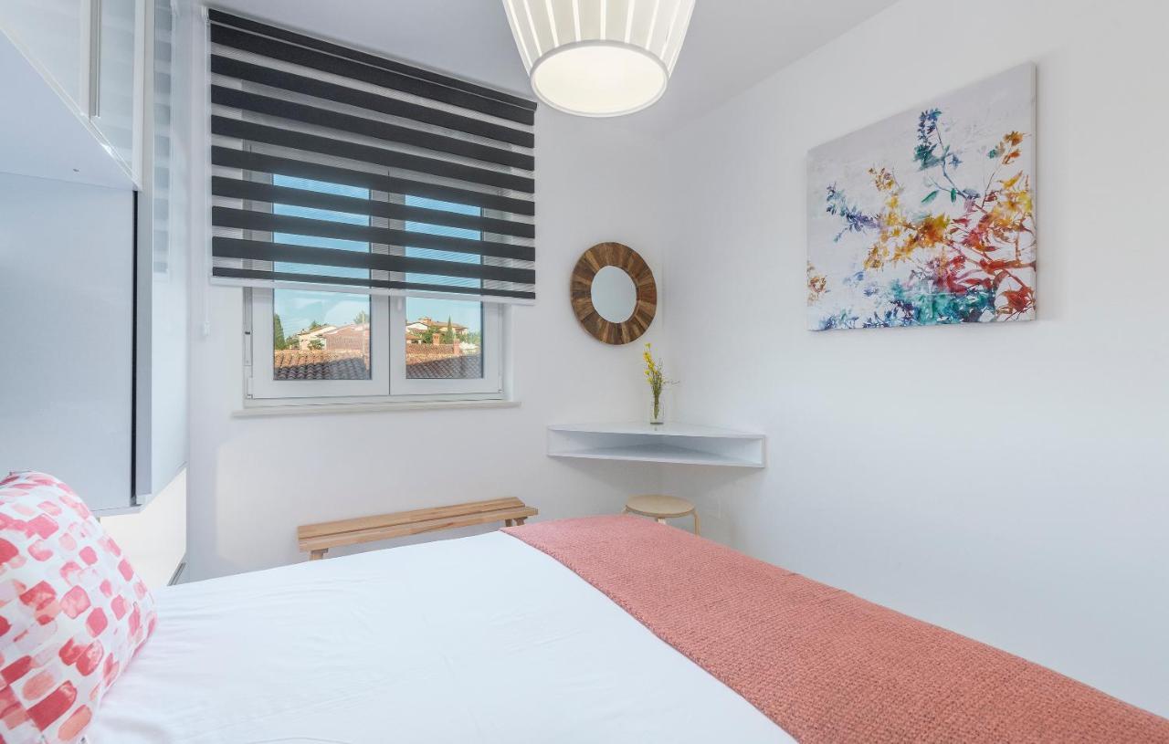 Apart Residence Galant Ровинь Экстерьер фото