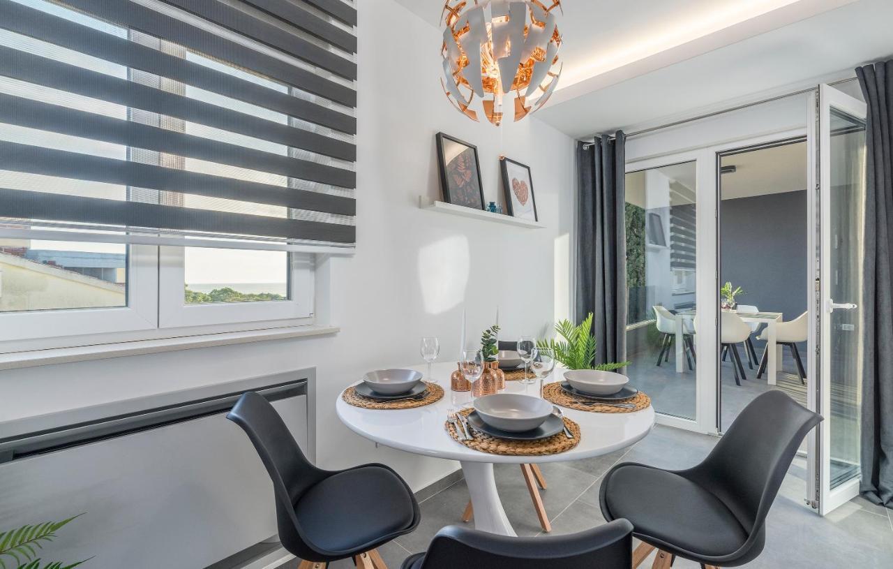 Apart Residence Galant Ровинь Экстерьер фото