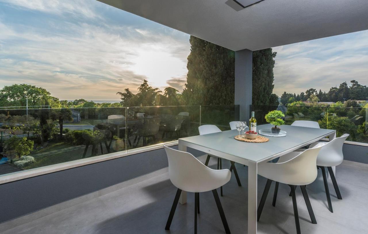 Apart Residence Galant Ровинь Экстерьер фото